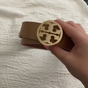 Tory Burch Belt in Tan